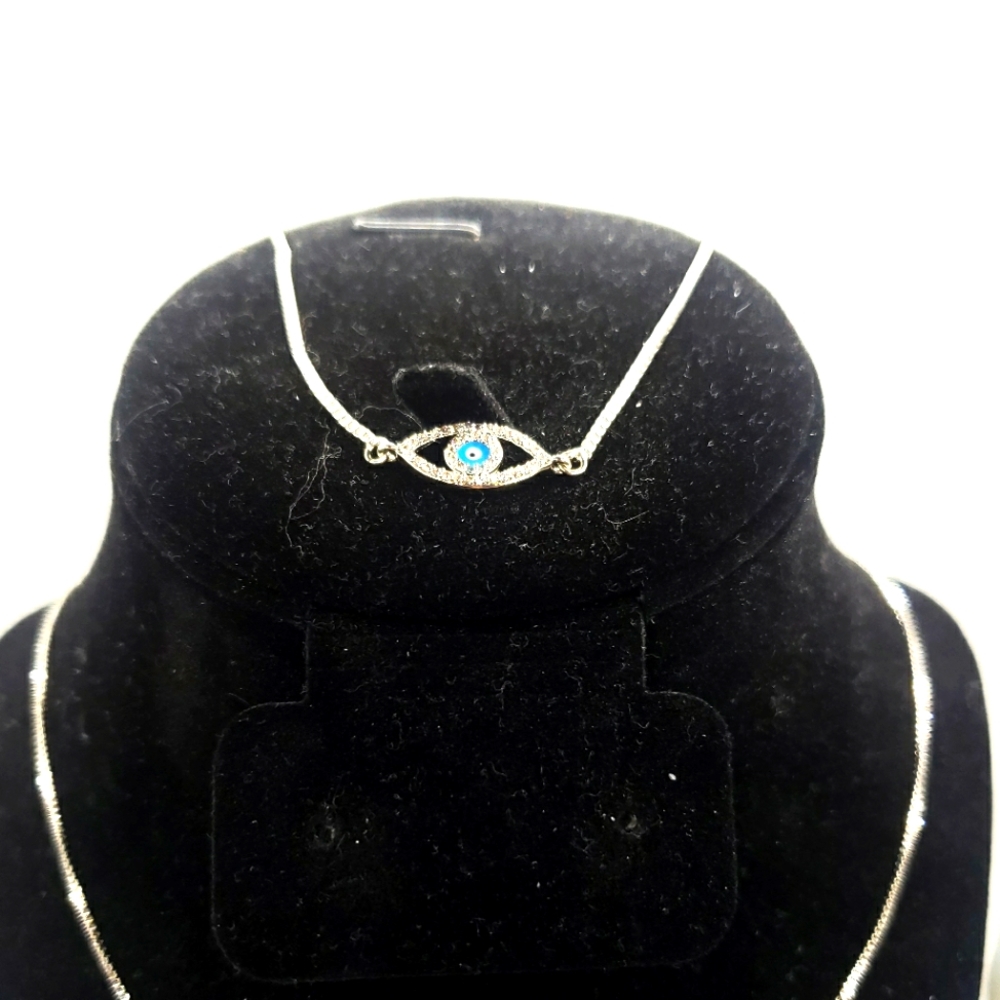 Evil eye sliding adjustable bracelet
